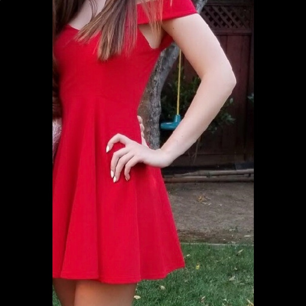 Cute Red off the shoulder dress